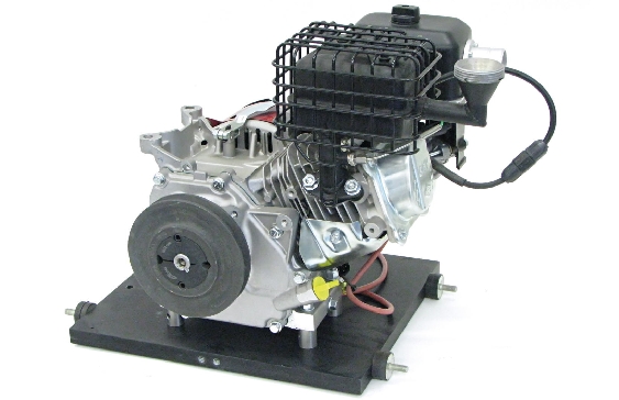 Four-stroke petrol engine for CT 159